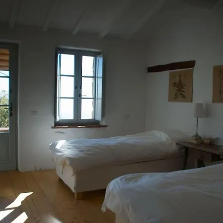 Lovely Country House Villa *